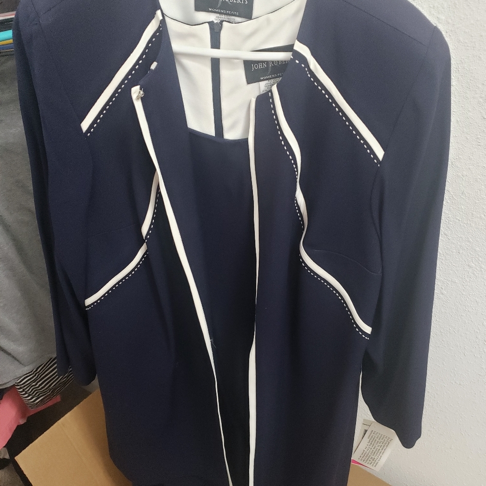 Business dress suit